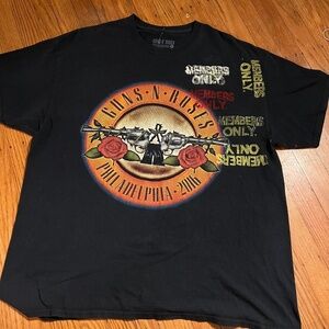 Guns and roses tshirt Philadelphia 2016